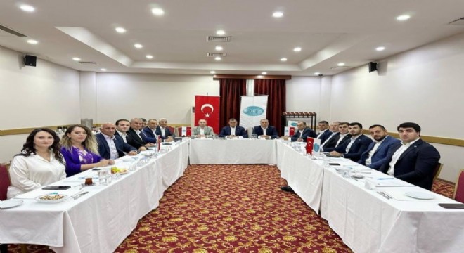 DATÜB yönetimi Doğu da toplandı